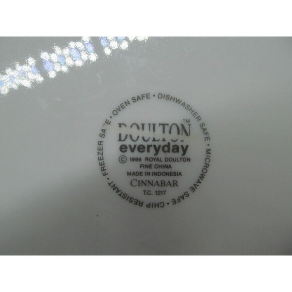 Royal Doulton Cinnabar  Individual Pasta Bowl 9 1/4" - Picture 6 of 6